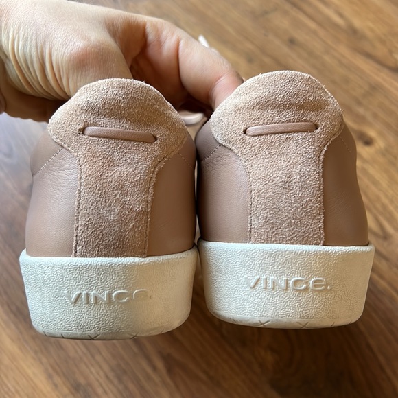 Vince | Janna Low Top Sneaker | Size 9